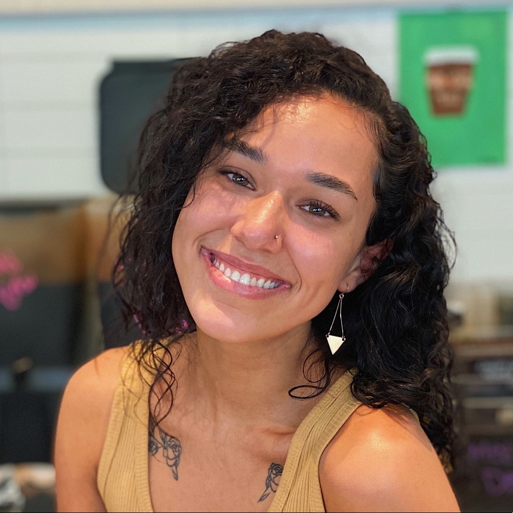Meet your Posher, Rebecca